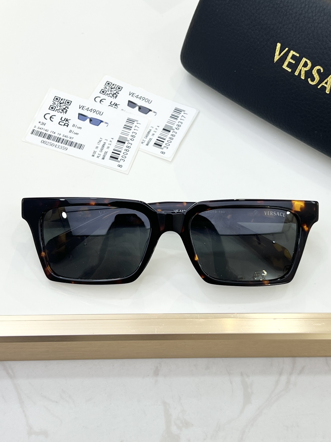 
VERSAC* 
MODEL：VE4490U
SIZE：54口19 140🦆
