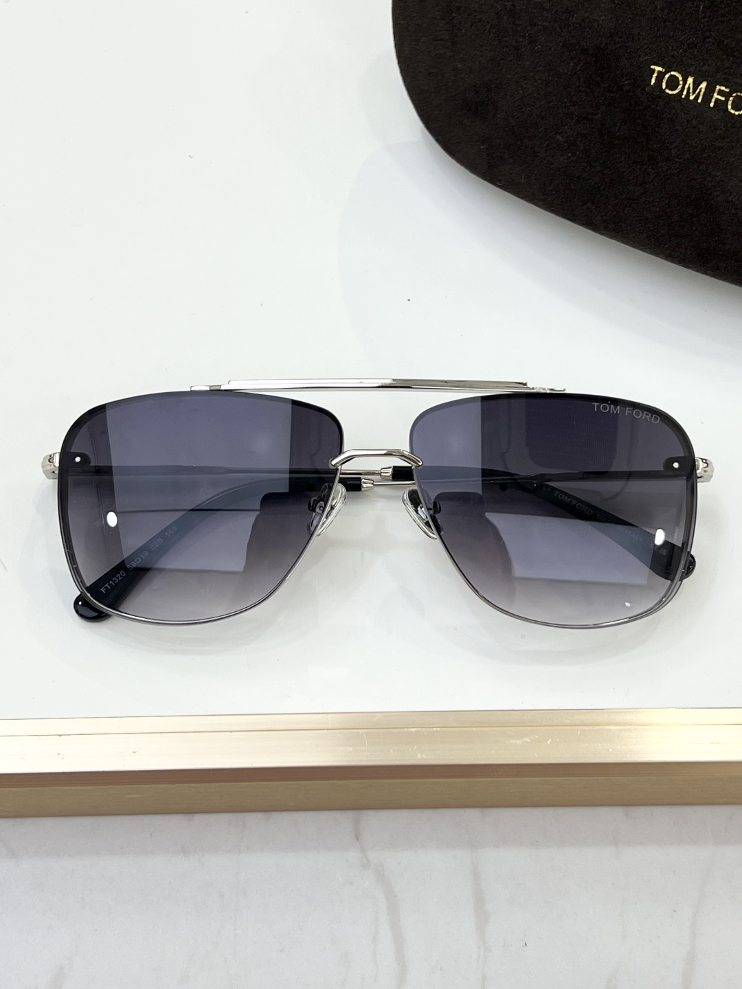 
TOM FOR*
MODEL：FT1320
SIZE：58-19-145🐔

