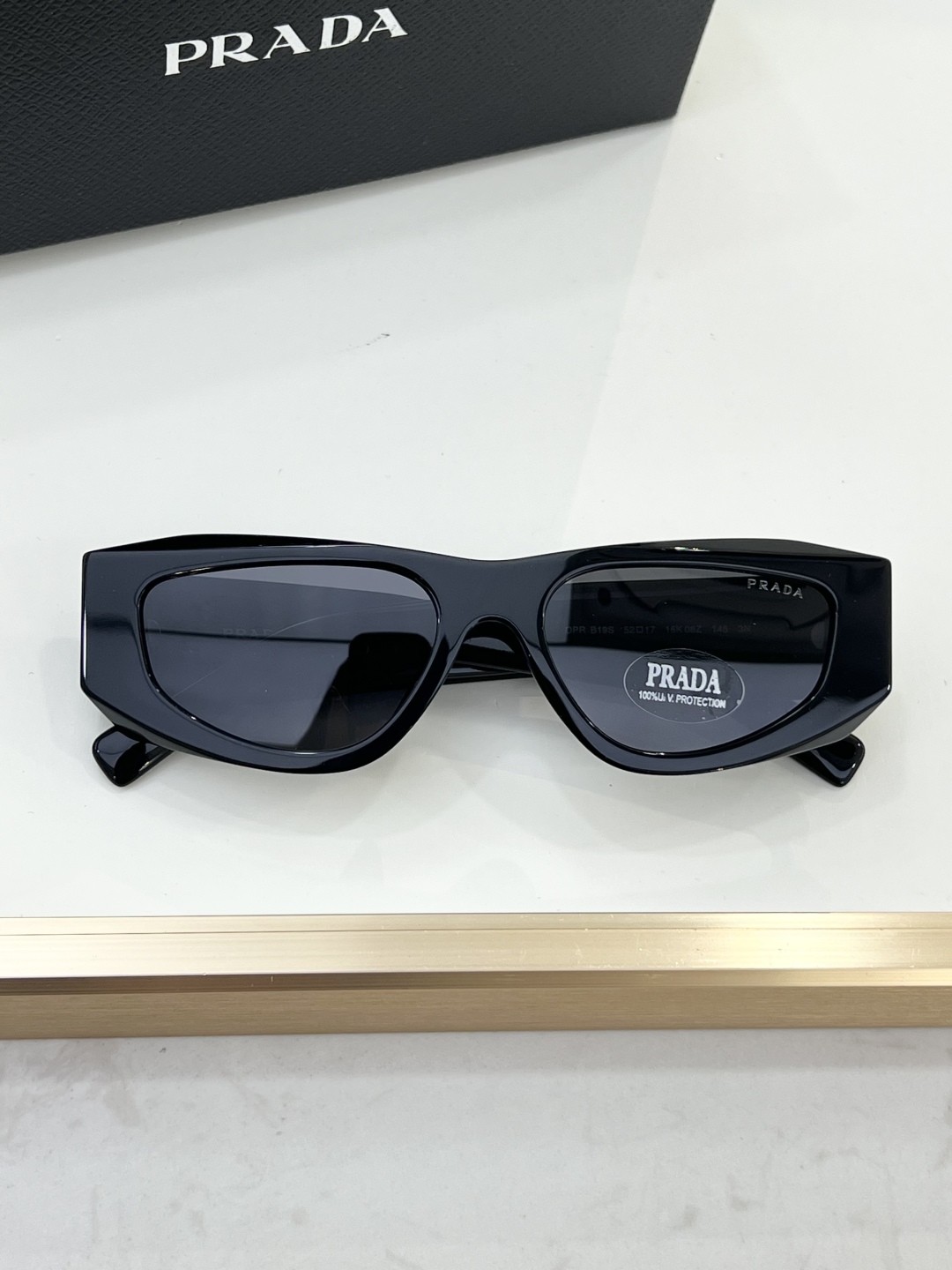 
PRAD*
MODEL：OPR B19S
SIZE：52口17-145🦆
