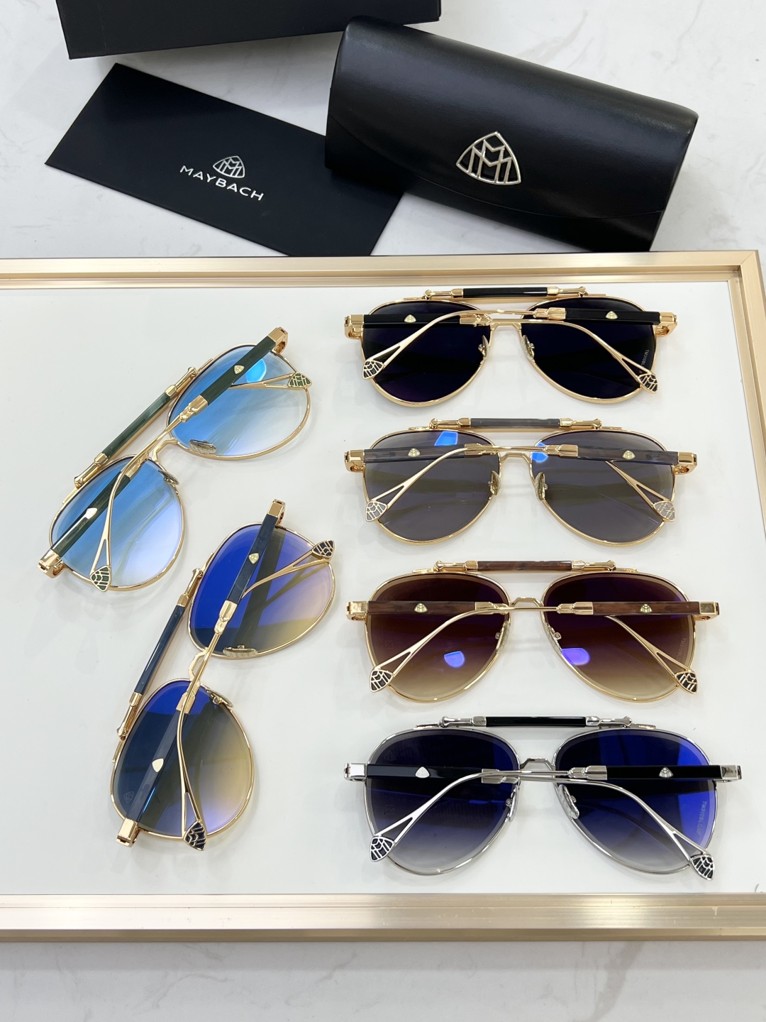 
MAYBAC*迈巴赫~
MODELMAYBACH-Z127
SIZE：69口13-145🐜
