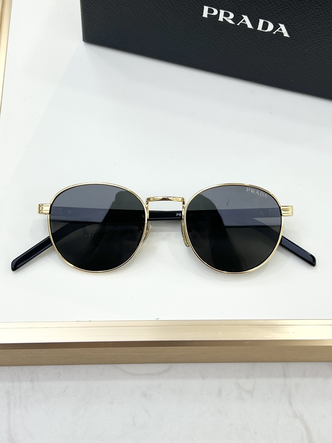 
PRAD*
MODEL：PR B52S
SIZE：49口21-145🐱
