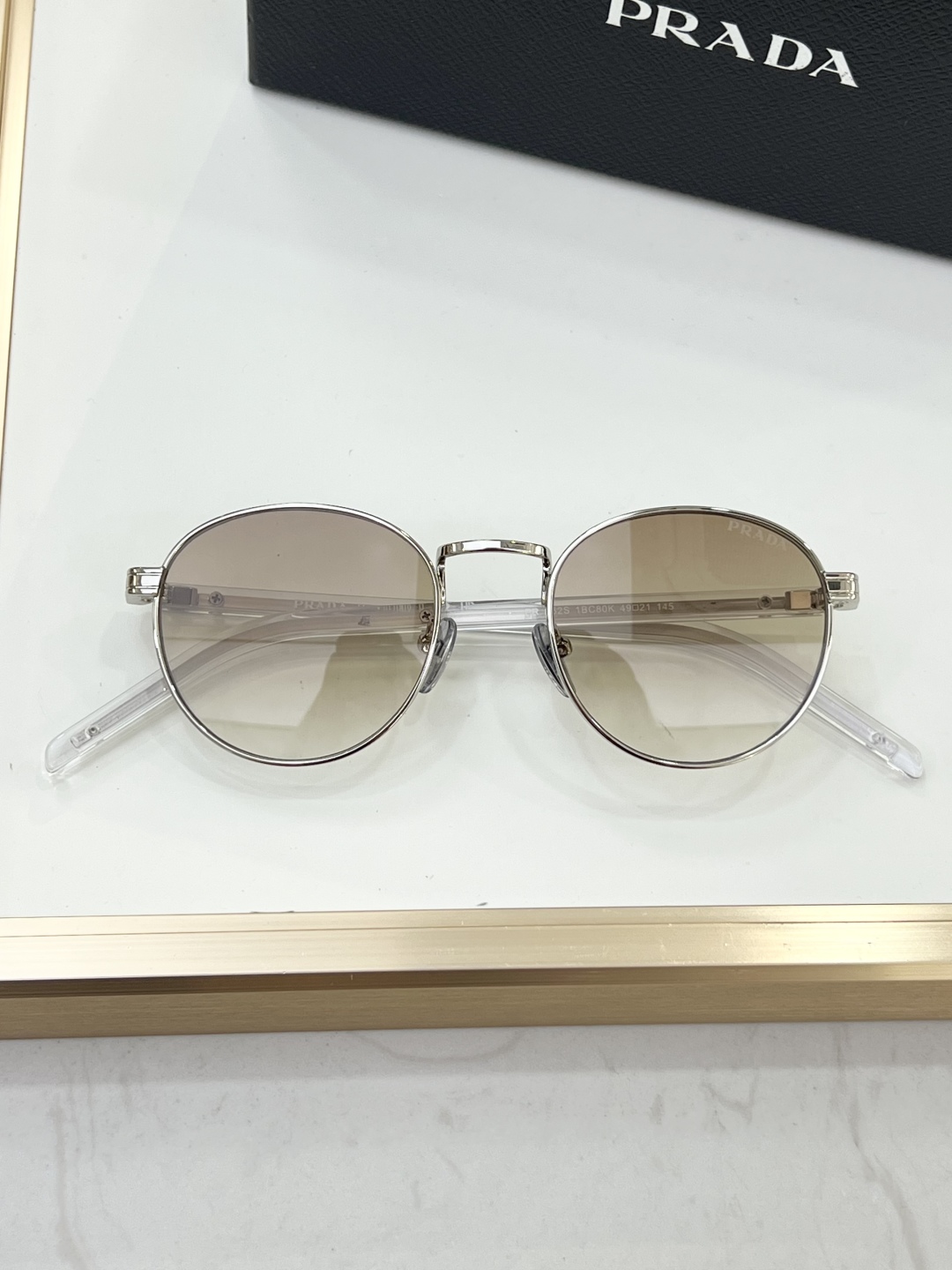
PRAD*
MODEL：PR B52S
SIZE：49口21-145🐱
