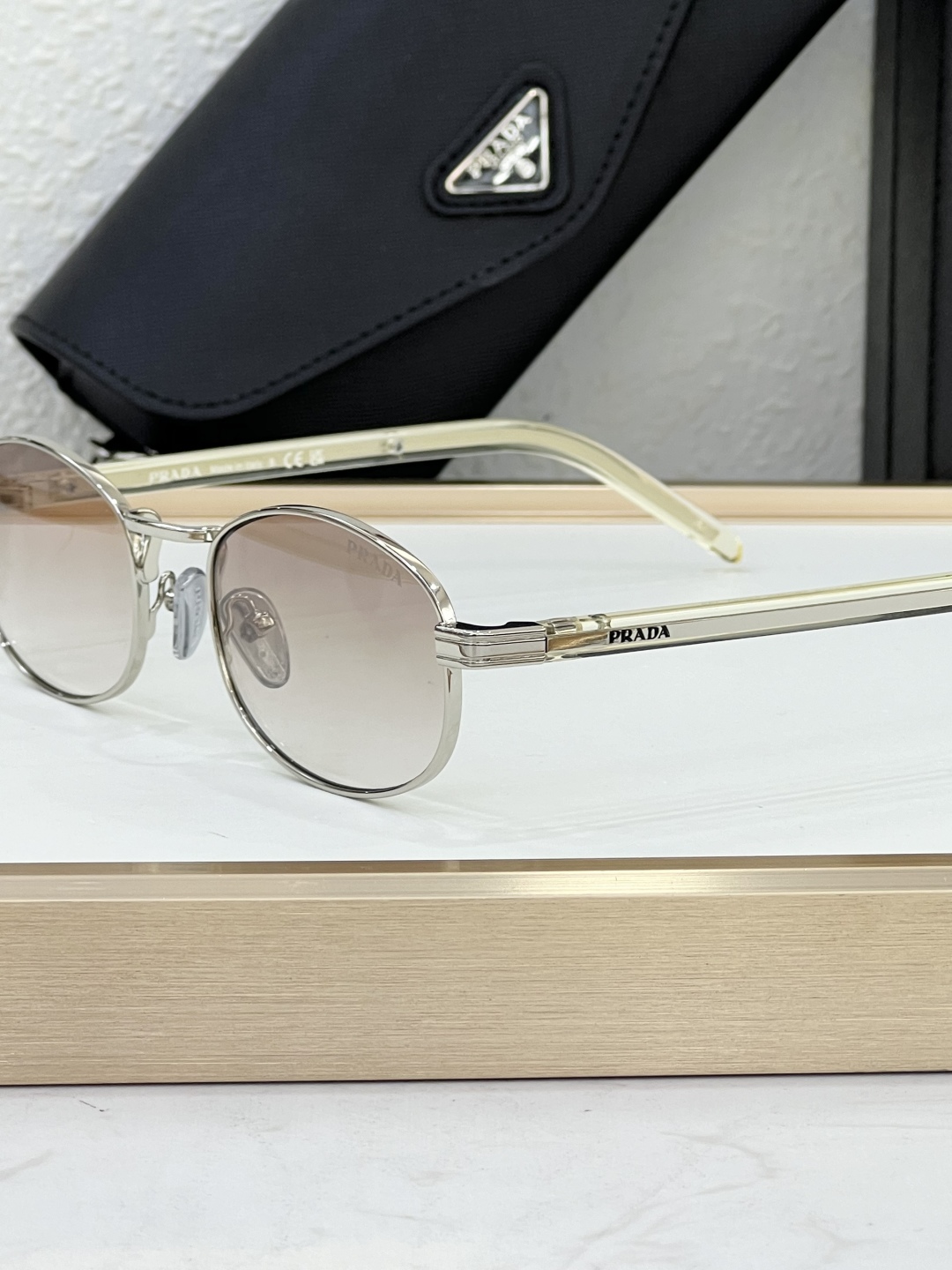 
PRAD*
MODEL：PR B53S
SIZE：52口21-145🐱
