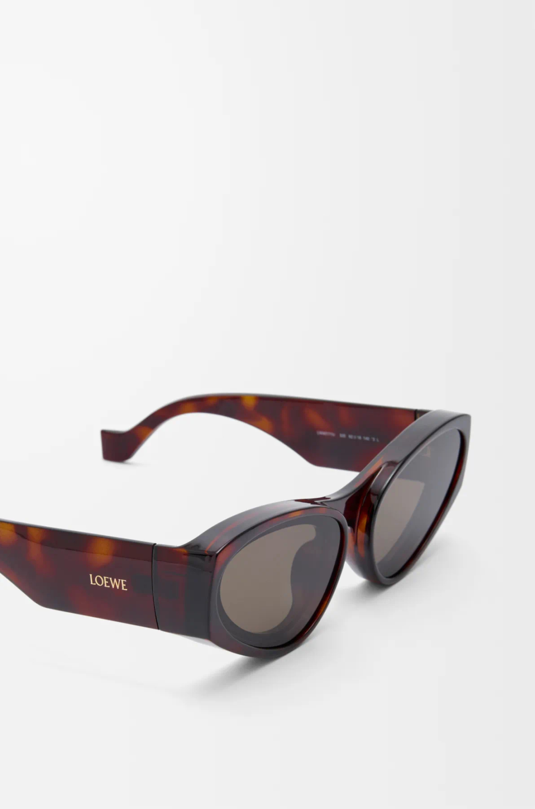 LOEW*
TOP QUALITY
MODEL：LW40171U
SIZE：  62口16- 140

