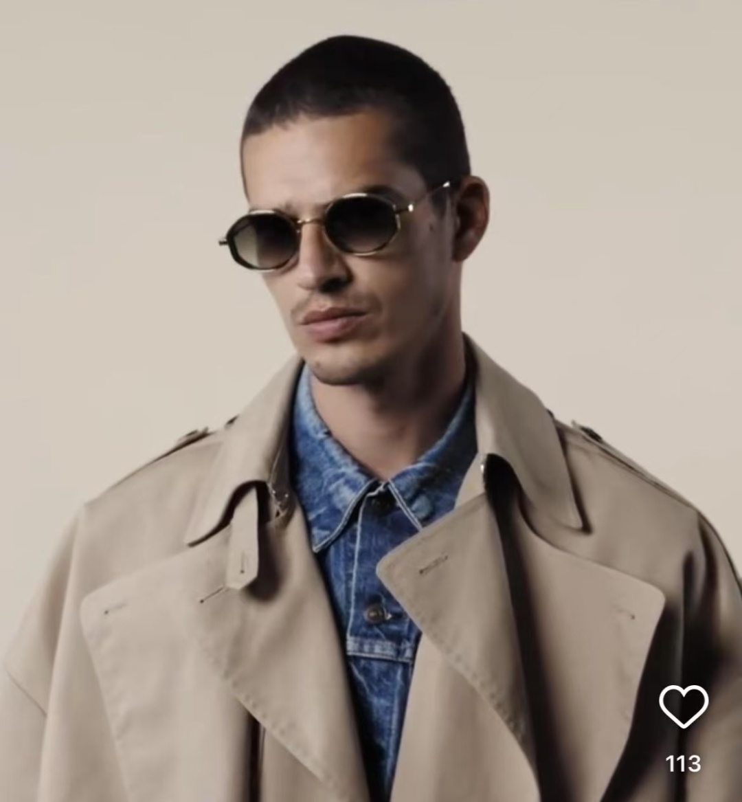 John Dali*Mod：Rise JaredSize：48-25-145One of a kind 