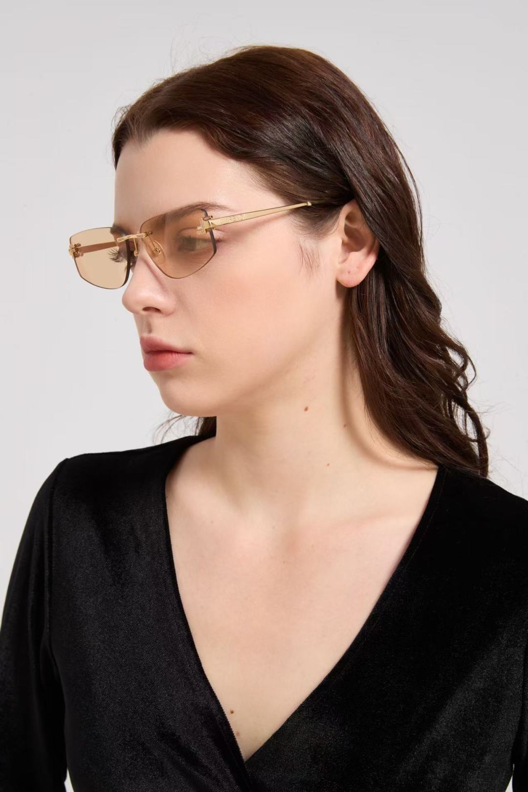 FENDIMODEL：FE5116USSIZE：58口12-135