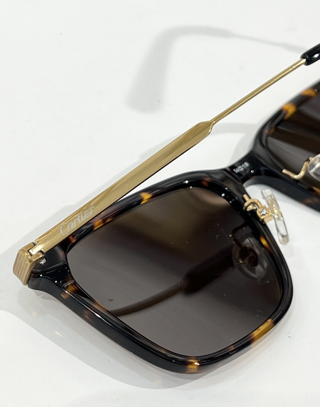 Cartie*钛 Mod ：CT0384O Size ：54口18-145 