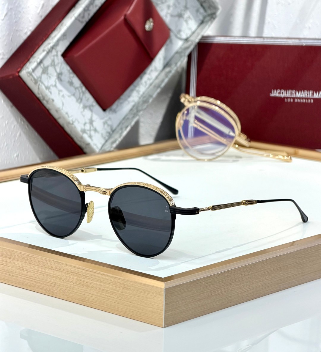 Jacques Marie Mage  -可折叠眼镜Folding glasses -定制一体式铰链 -全新药丸形斜面鼻
