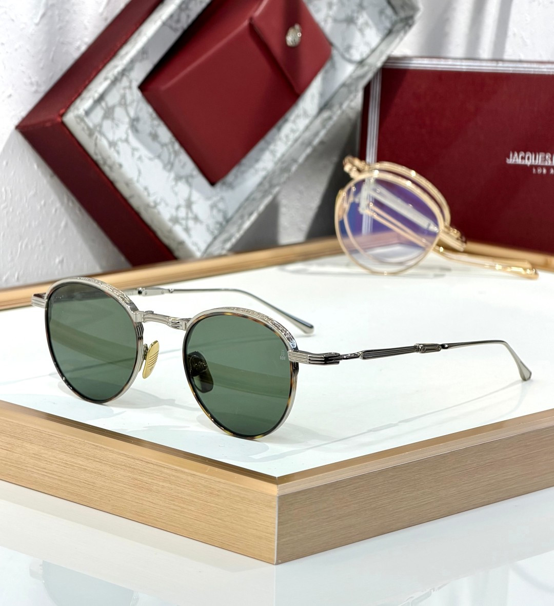 Jacques Marie Mage  -可折叠眼镜Folding glasses -定制一体式铰链 -全新药丸形斜面鼻