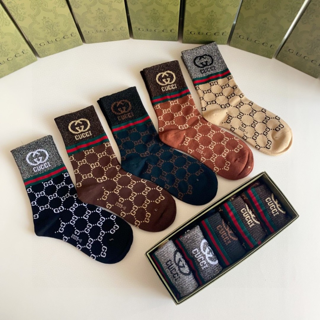  💛配专柜包装
Gucci（古驰）新款金丝中长款堆堆袜袜子！一盒五双，专柜同步筒袜袜子，大牌出街，潮人必