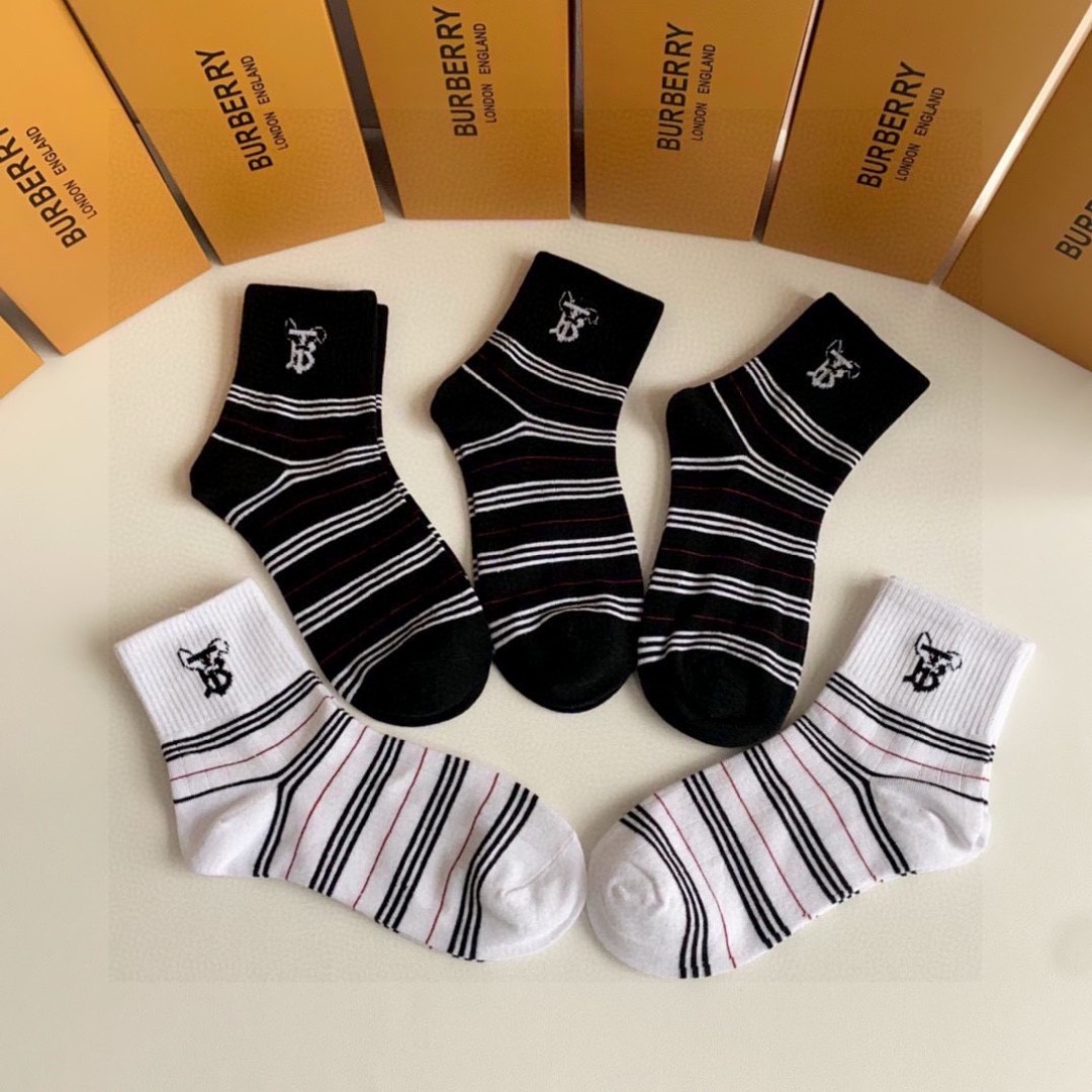 Burberry Special P84 Socks Pack: Five Pairs in Sync Box with Bonus Card - 图片 3
