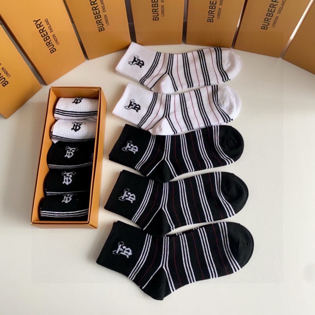 Burberry Special P84 Socks Pack: Five Pairs in Sync Box with Bonus Card - 图片 6