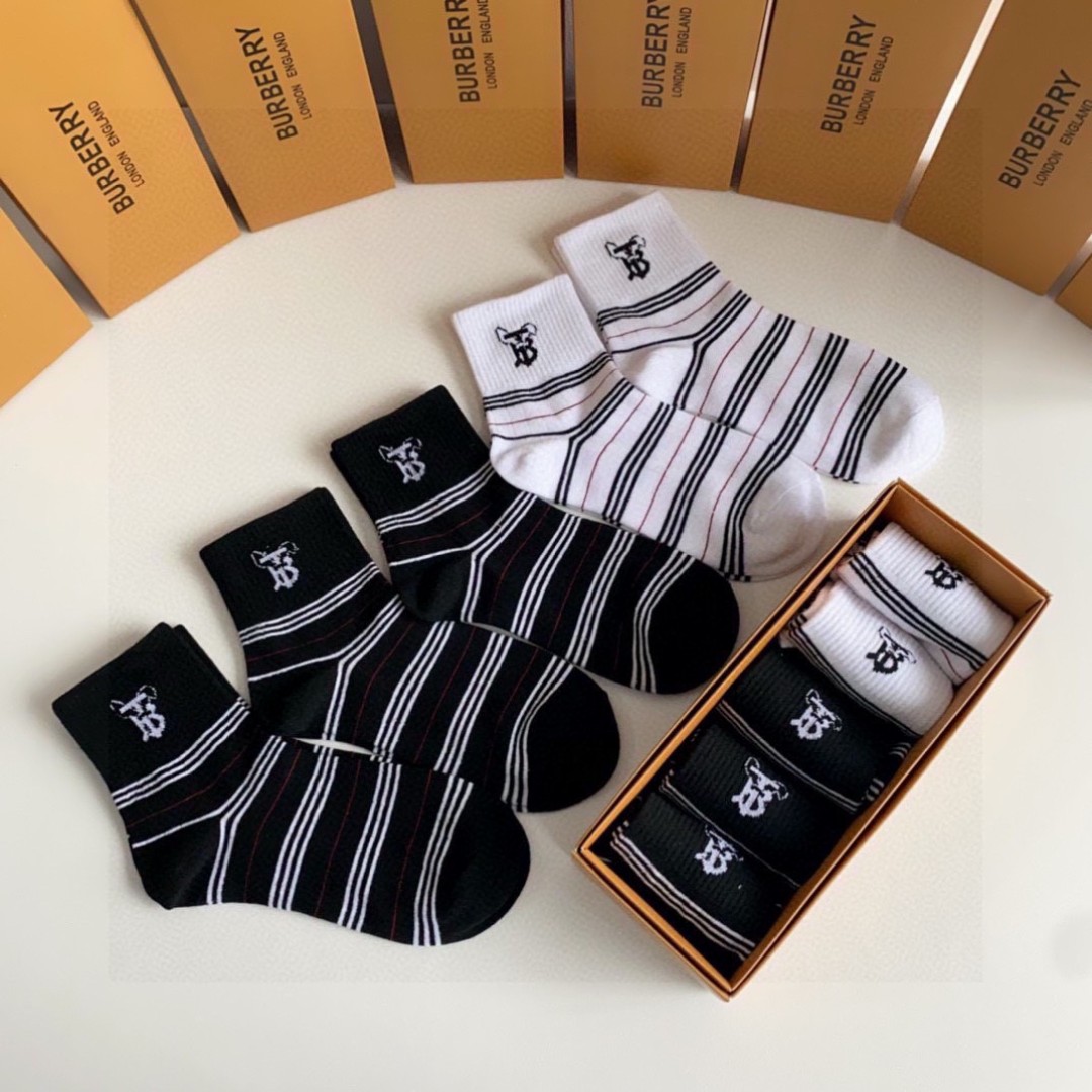 Burberry Special P84 Socks Pack: Five Pairs in Sync Box with Bonus Card - 图片 5