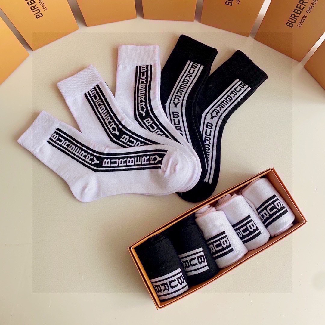 Burberry P-95 Socks Set with Counter Display and Card - 图片 8