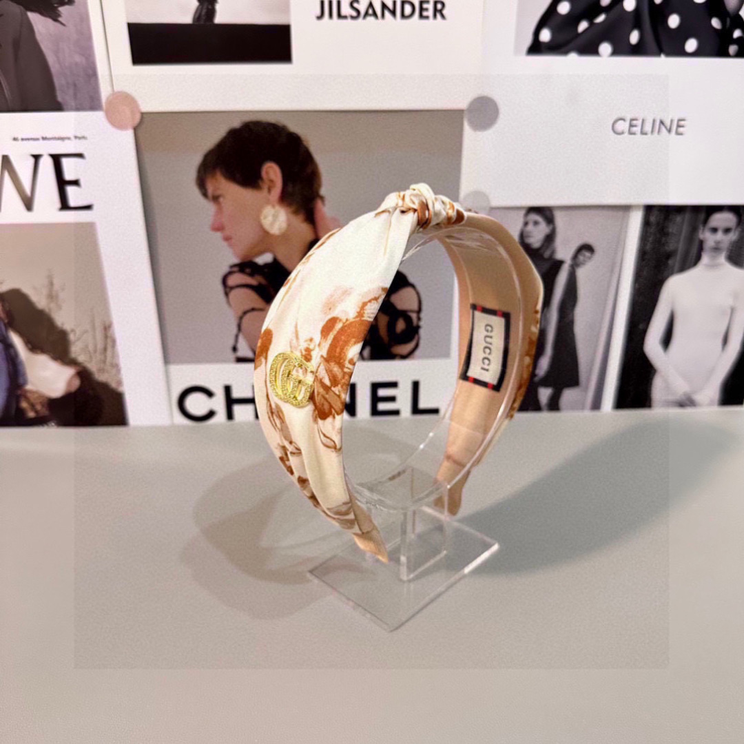 NO:300791,Specially equipped with counter packaging GUCCI (Gucci) latest hairband, fairy, quick purchase, special material, no head, salt or sweet~ hairpins, hairpins, gucci, gucci, hairpins19860909特 配专柜包装 GUCCI（古驰）最新发箍 小仙女快入手 特殊材质 不嘞头 可盐可甜～发夹,发夹,gucci,gucci,hairpins,accessory
