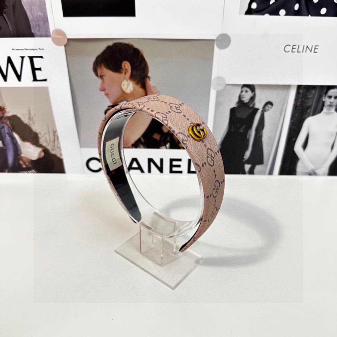 NO:300794,Specially equipped with counter packaging GUCCI (Gucci) latest GG hairband, fairy, quick purchase, special material, no head, salt or sweet~ hairpins, hairpins, gucci, gucci, hairpins19860909特 配专柜包装 GUCCI（古驰）最新GG发箍 小仙女快入手 特殊材质 不嘞头 可盐可甜～发夹,发夹,gucci,gucci,hairpins,accessory