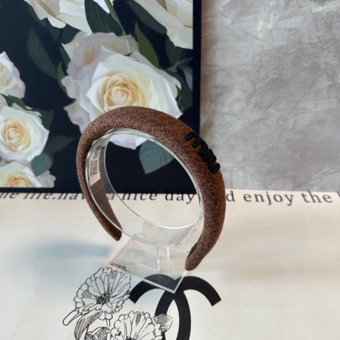 NO:300789,Specially equipped with counter packaging MiuMiu's latest hairband, fairy quick to buy, special material, no head, salt or sweet~ hairpins, hairpins, miumiu, hairpins19860909特 配专柜包装 MiuMiu（缪缪）最新发箍 小仙女快入手 特殊材质 不嘞头 可盐可甜～发夹,发夹,miumiu,hairpins,accessory