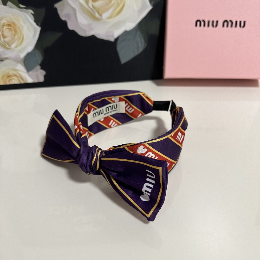 NO:300815,Specially equipped with counter packaging MiuMiu's latest hairband, fairy quick to buy, special material, no head, salt or sweet~ hairpins, hairpins, miumiu, hairpins19860909特 配专柜包装 MiuMiu（缪缪）最新发箍 小仙女快入手 特殊材质 不嘞头 可盐可甜～发夹,发夹,miumiu,hairpins,accessory