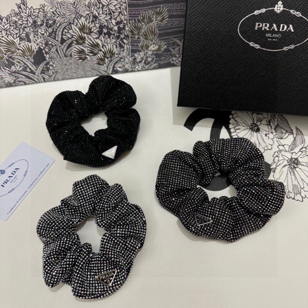 Luxury Prada Packaging: Diamonds and Cash – Impressive at First Sight - 图片 9