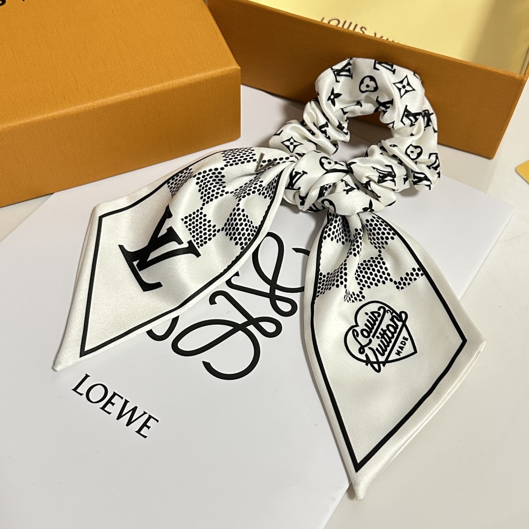 Silk Ring Packaging: Classic Design for Lead and Hands Comfort - 图片 7