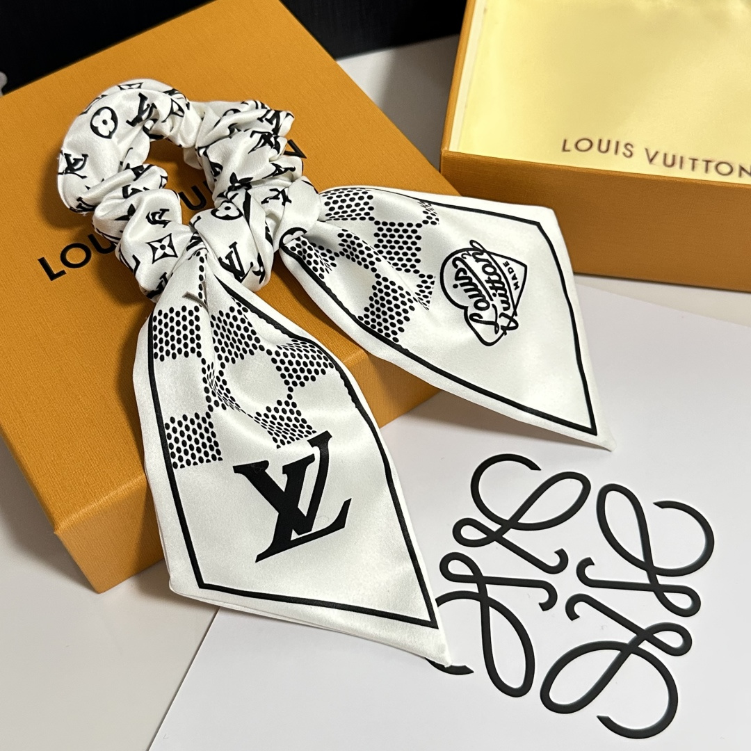 Silk Ring Packaging: Classic Design for Lead and Hands Comfort - 图片 8