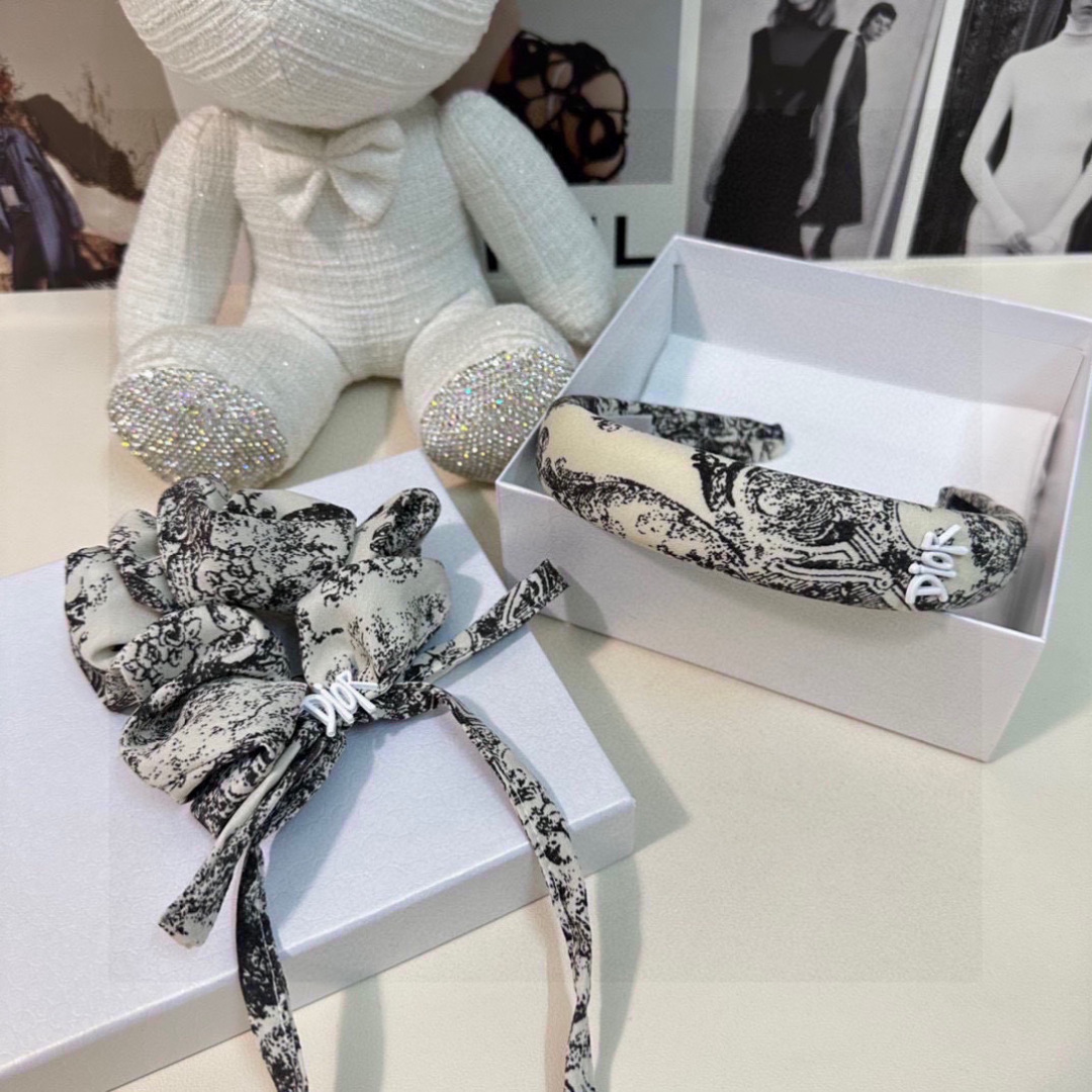 DIOR’s Latest Hair Sets: SuperP132 with Locker Packing for Elegant Girls - 图片 4