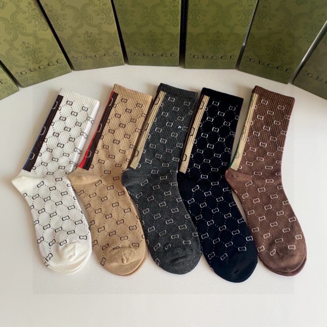 NO:358219,Specially equipped with counter packaging Gucci (Gucci) new mid-length stacked socks and socks!  One box of five pairs, counter synchronous socks, big brands on the street, trendy people must have super easy to match socks, stockings, socks, gucci, gucci, socks19860909特 配专柜包装 Gucci（古驰）新款中长款堆堆袜袜子！一盒五双,专柜同步筒袜袜子,大牌出街,潮人必备超好搭袜子,丝袜,袜子,gucci,gucci,socks,accessory