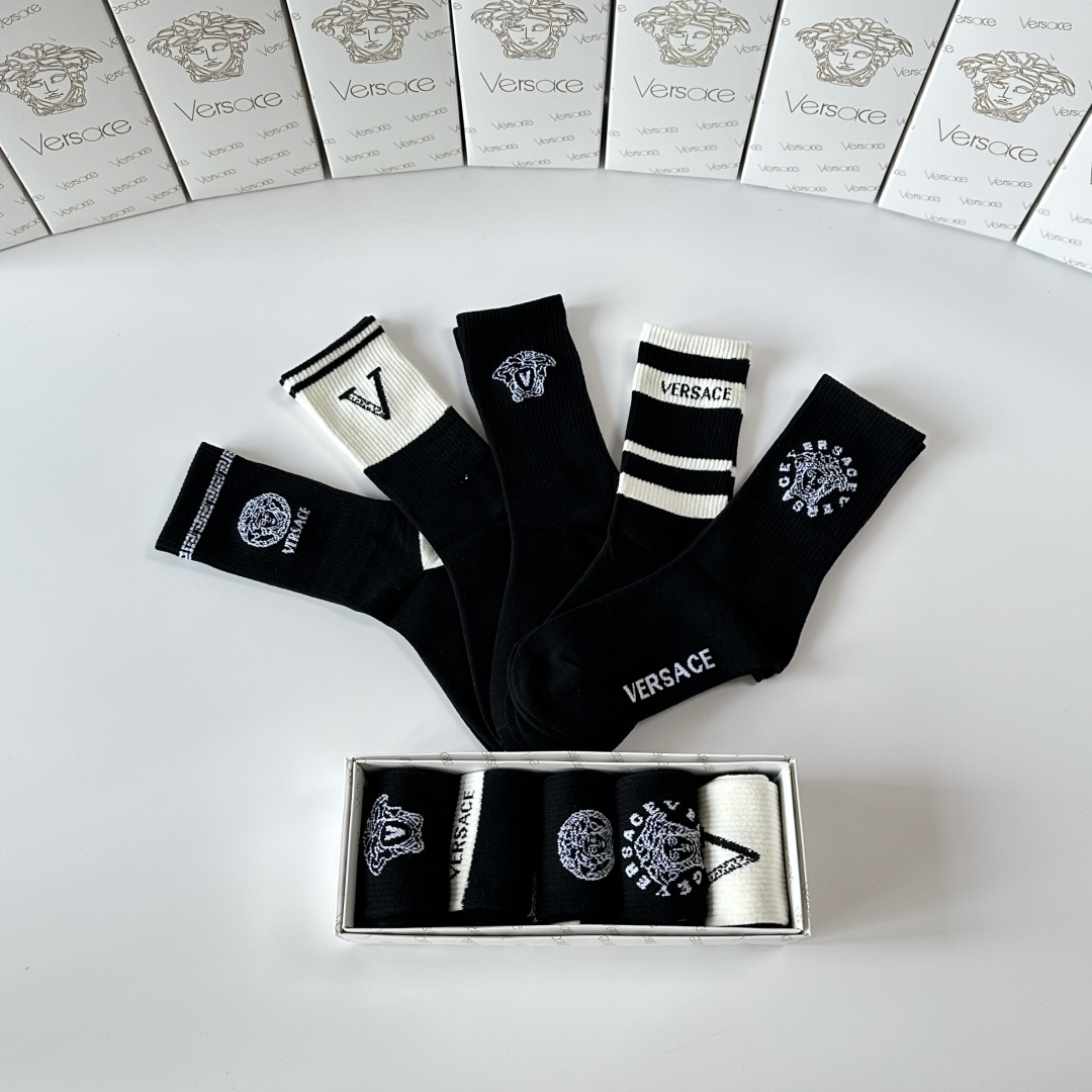 💛配专柜包装VERSACE（范思哲） 新款中长款堆堆袜袜子！一盒五双，专柜同步筒袜袜子，💛大牌出街，潮人