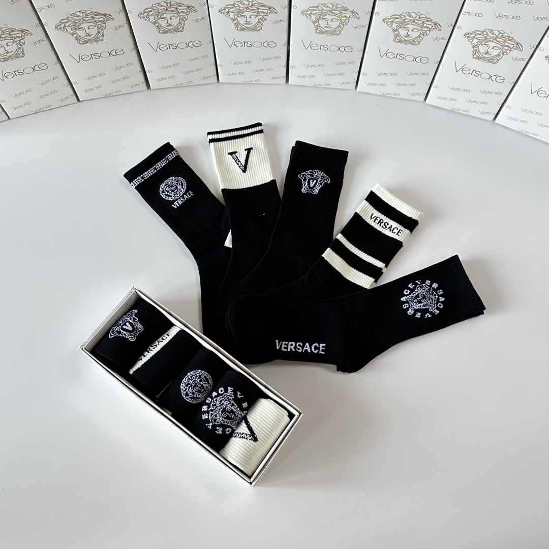 💛配专柜包装VERSACE（范思哲） 新款中长款堆堆袜袜子！一盒五双，专柜同步筒袜袜子，💛大牌出街，潮人