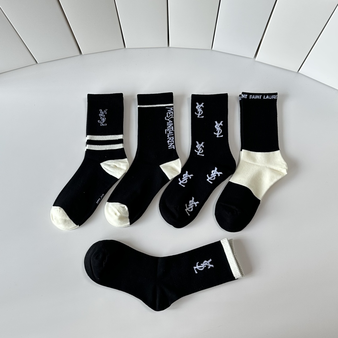 💛配专柜包装YSL（圣罗兰）新款中长款堆堆袜袜子！一盒五双，专柜同步筒袜袜子，💛大牌出街，潮人必备🔥超好