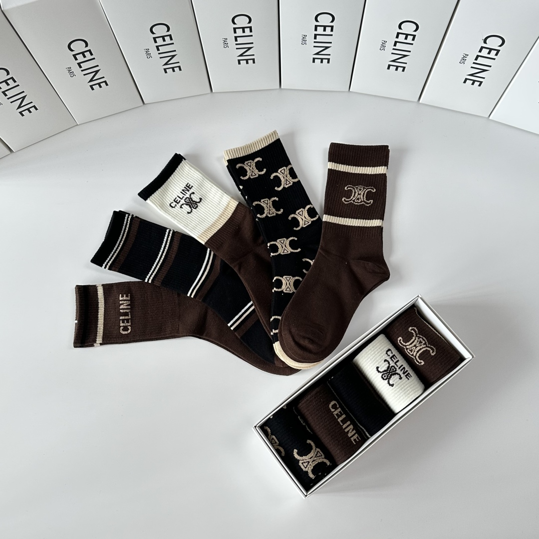 💛配包装Celine（赛琳）新款经典中长筒袜堆堆袜袜子！一盒五双， 专柜同步筒袜袜子，💛大牌出街，潮人必