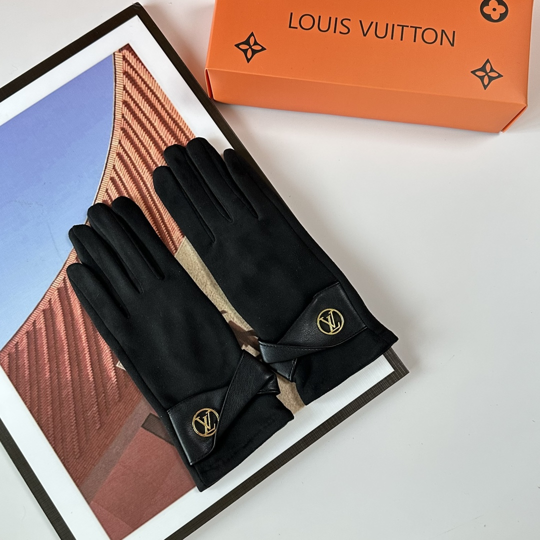 NO:584085,Specially packaged LV (Louis Vuitton) new gloves, fashionable gloves, a must-have for autumn and winter, classic, simple, super comfortable, soft and versatile!  gloves,gloves,louis vuitton,louis vuitton,gloves19860909特 配包装 LV（路易威登）新品手套,时尚手套,秋冬必备,经典简洁上手超舒适柔软、百搭！手套,手套,louis vuitton,louis vuitton,gloves,accessory