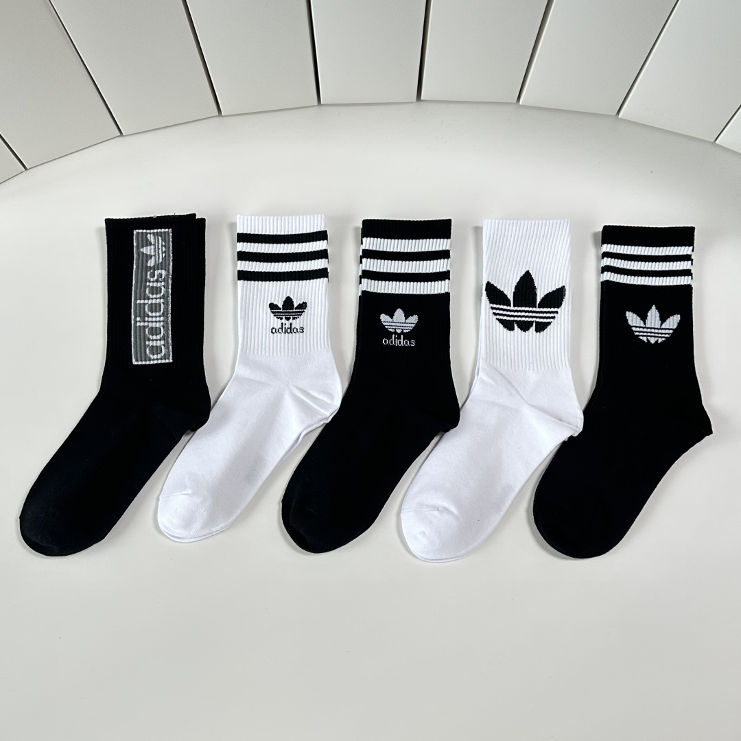 NO:585742,Specially equipped with counter packaging adidas (Adidas) new clover mid-length pile socks!  Five pairs in a box, synchronized tube socks at the counter, big brands going out on the street, must-have socks for fashionistas, stockings, socks, adidas, socks19860909特 配专柜包装 adidas（阿迪达斯）新款三叶草中长款堆堆袜袜子！一盒五双,专柜同步筒袜袜子,大牌出街,潮人必备超好搭袜子,丝袜,袜子,adidas,socks,accessory