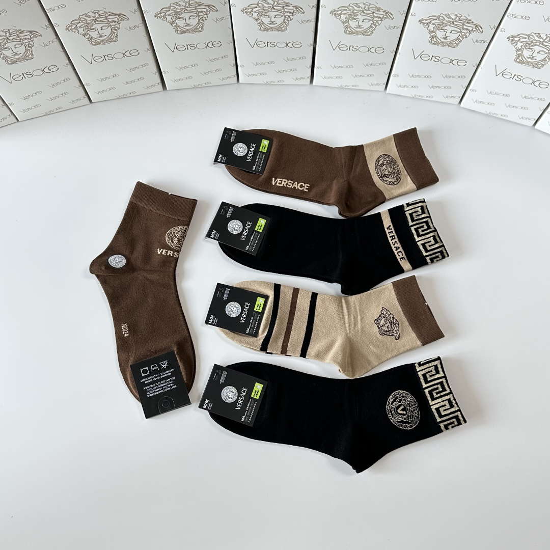 💛配专柜包装VERSACE（范思哲） 新款中长款堆堆袜袜子！一盒五双，专柜同步筒袜袜子，💛大牌出街，潮人