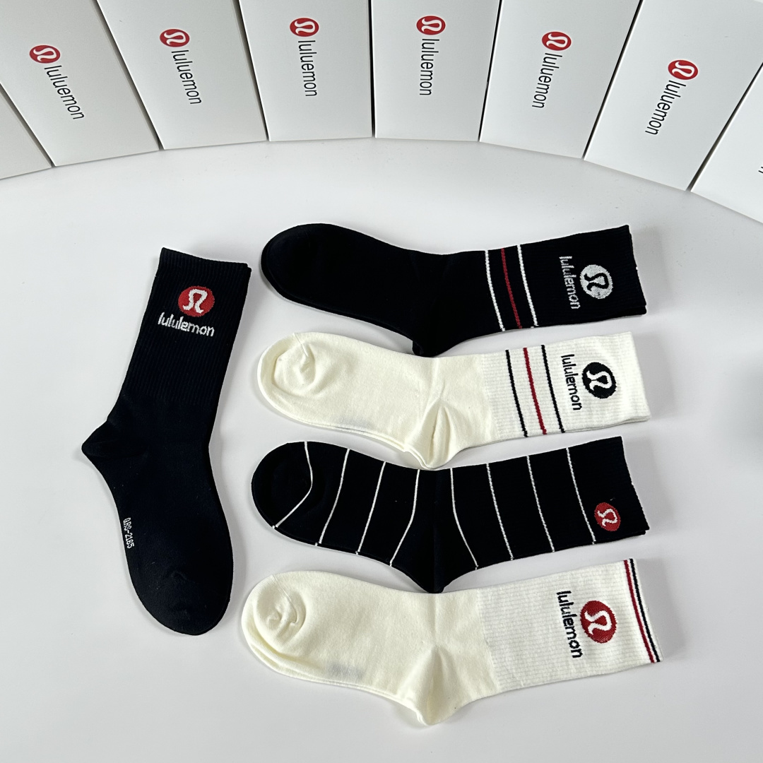 💛配包装lululemon 新款中长款堆堆袜袜子！一盒五双， 专柜同步筒款袜子，💛大牌出街，潮人必备🔥超