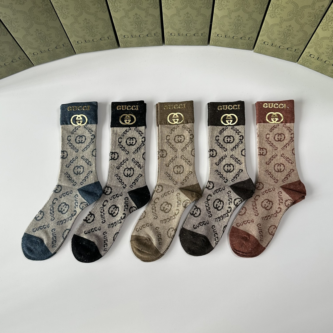 NO:618346,Special packaging: Gucci's new bronzing double-needle mid-length pile socks!  Five pairs in a box, counter-synchronized tube socks, big brands out on the street, fashionable people must-have super matching socks stockings, socks, gucci, gucci, socks19860909特配包装 Gucci（古驰）新款烫金双针中长款堆堆袜袜子！一盒五双, 专柜同步筒款袜子,大牌出街,潮人必备超好搭袜子丝袜,袜子,gucci,gucci,socks,accessory