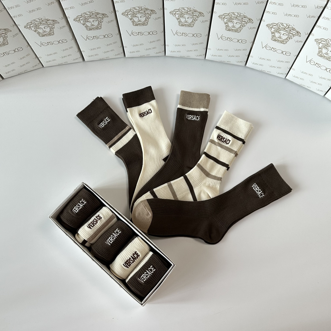 💛配专柜包装VERSACE（范思哲） 新款双针刺绣中长款堆堆袜袜子！一盒五双，专柜同步筒袜袜子，💛大牌出