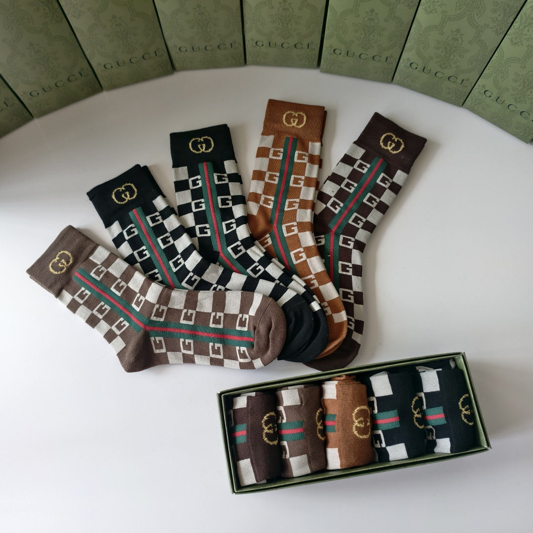 💛配包装GUCCI（古驰）新款双针经典中长款堆堆袜袜子！一盒五双， 专柜同步筒款袜子，💛大牌出街，潮人必