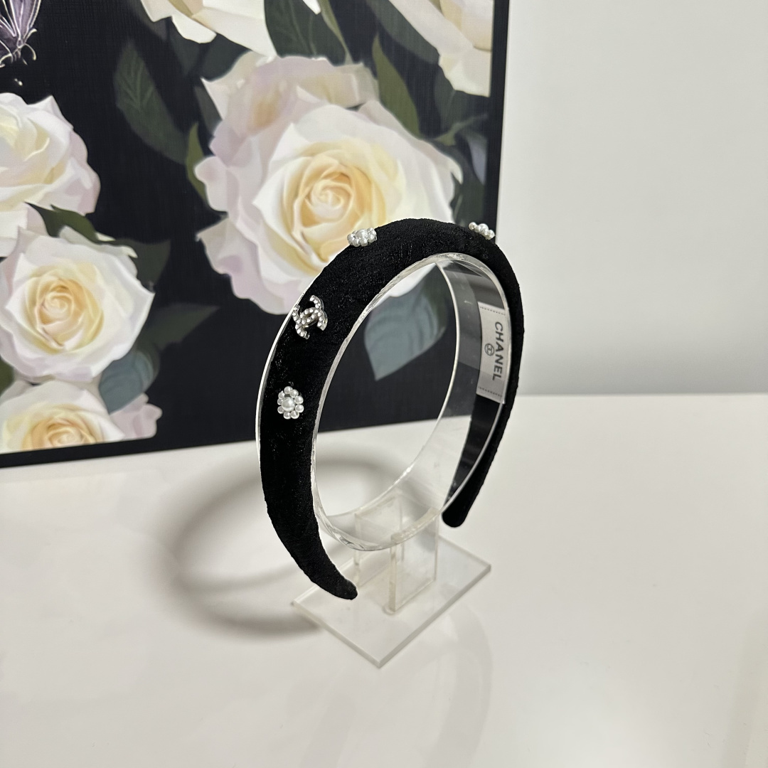 配专柜包装Chanel（香奈儿）最新发箍小仙女快入手特殊材质 不嘞头可盐可甜～