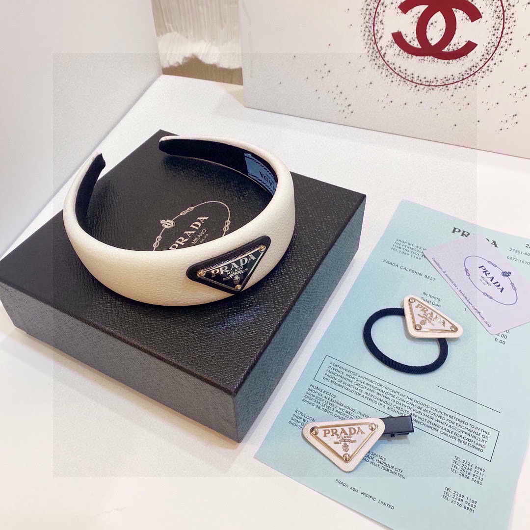 爆款 （三件套）配专柜包装PRADA（普拉达）发箍、发圈、发夹（三件套）可分开搭配 经典logo 非常洋