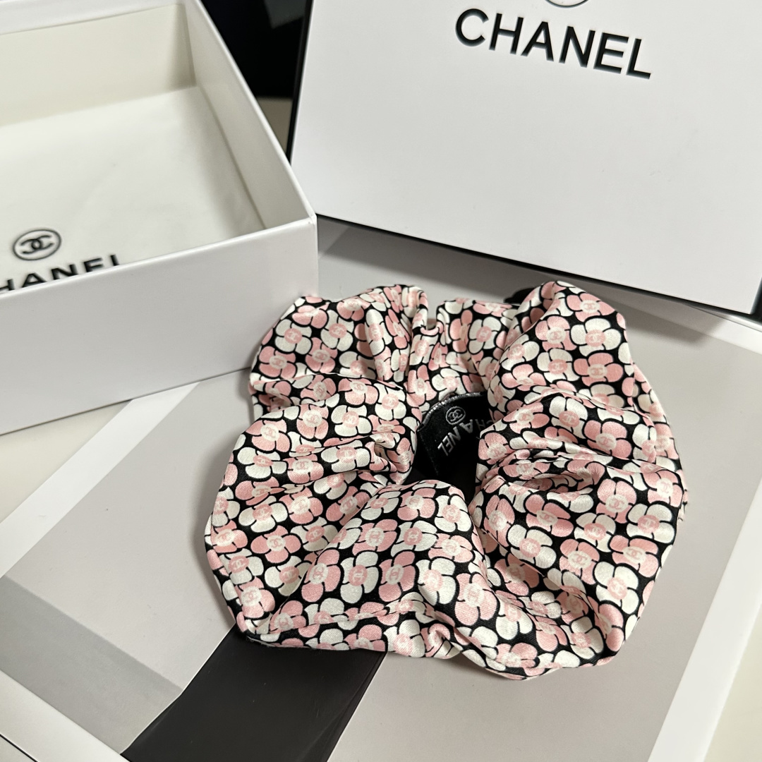 （单个）配全套包装Chanel（香奈儿）爆款小香风发圈，专柜款出货一看就特别高档 超级百搭 必须自留