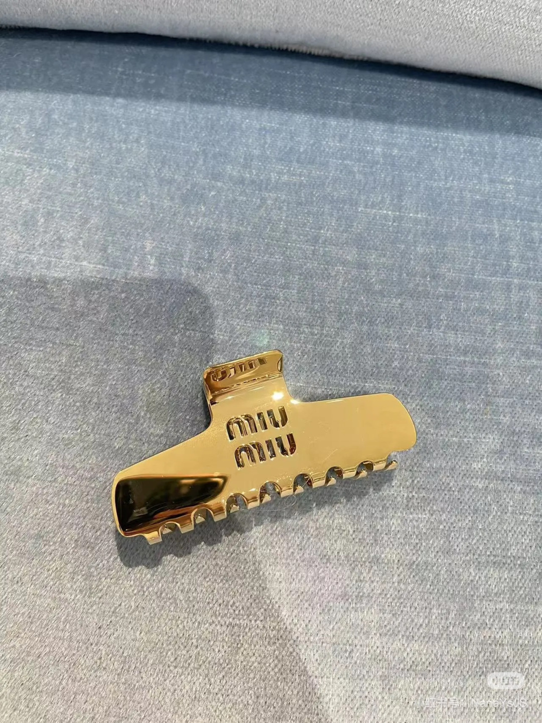 （单个）配专柜包装 MiuMiu（缪缪）最新爆款五金抓夹中古vintage复古抓夹优雅的girl值得入手
