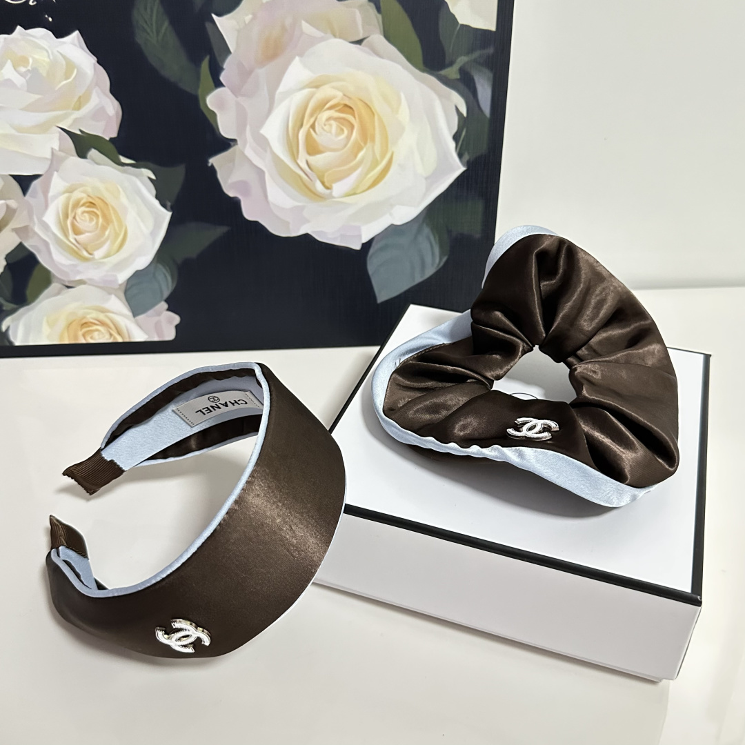（两件套）配专柜包装 Chanel（香奈儿）最新爆款来啦✨💫两件套发箍➕发圈优雅的girl值得入手 非常