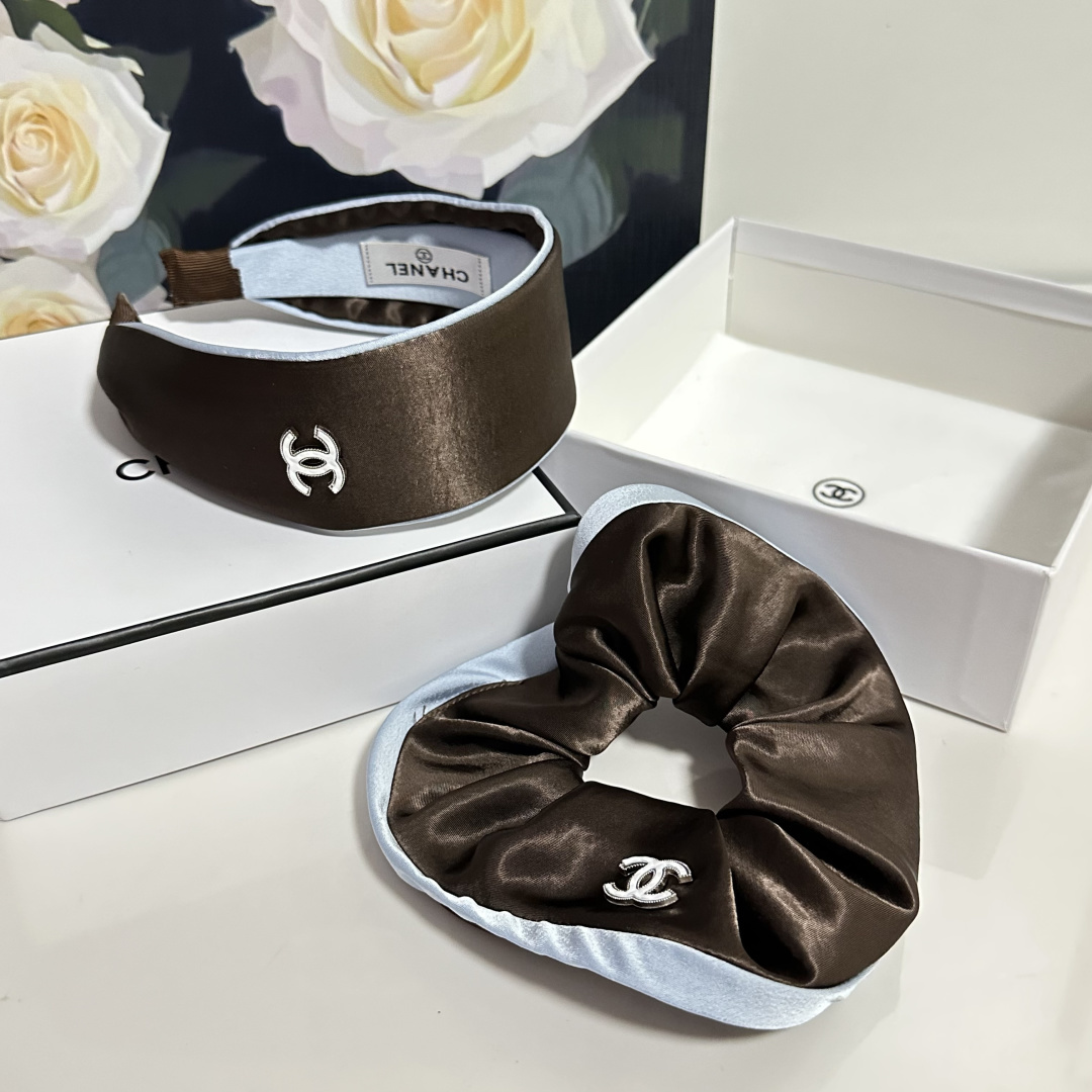 （两件套）配专柜包装 Chanel（香奈儿）最新爆款来啦✨💫两件套发箍➕发圈优雅的girl值得入手 非常