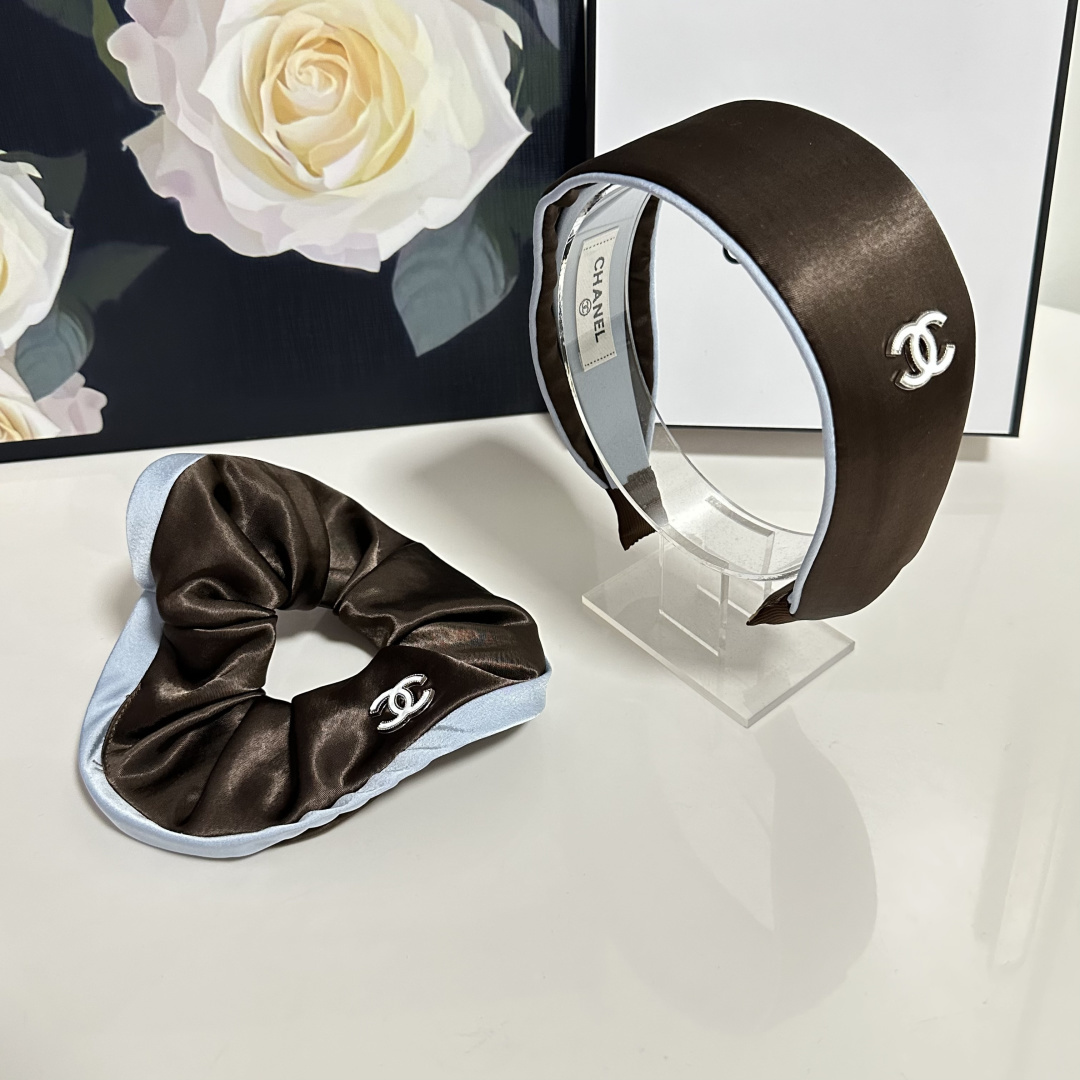 （两件套）配专柜包装 Chanel（香奈儿）最新爆款来啦✨💫两件套发箍➕发圈优雅的girl值得入手 非常