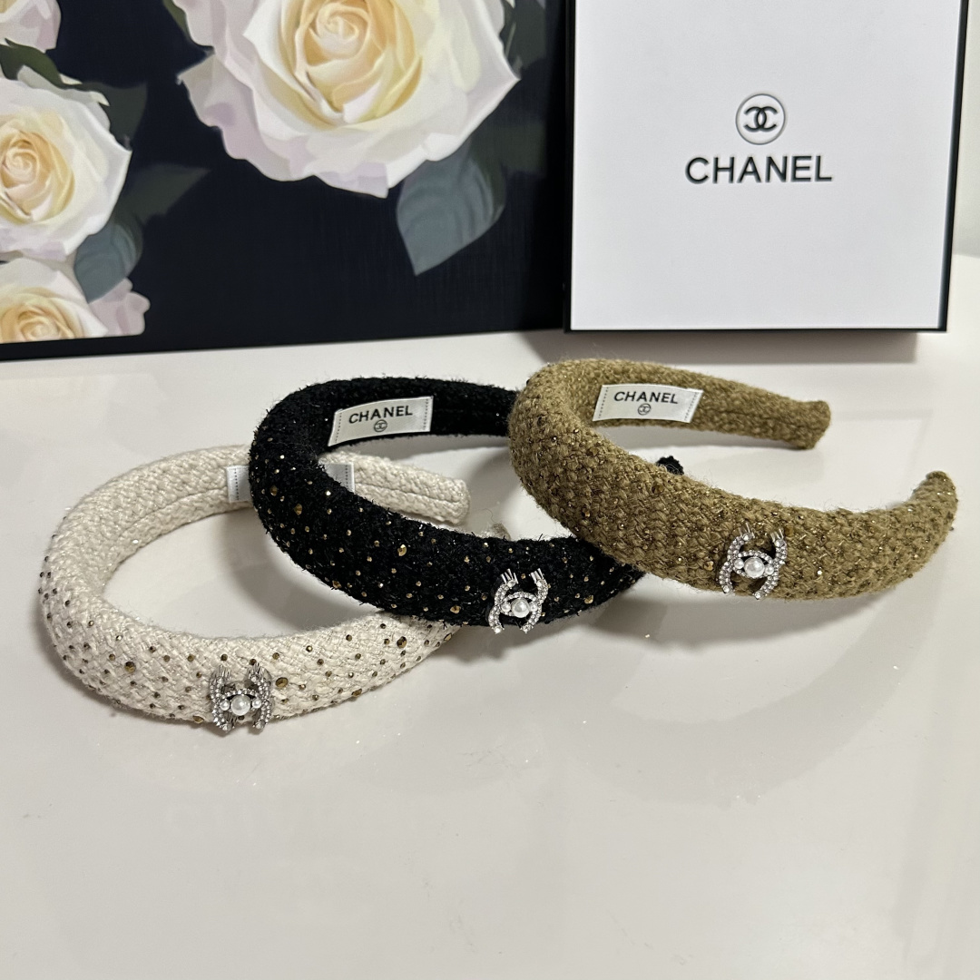 配专柜包装Chanel（香奈儿）最新发箍小仙女快入手特殊材质 不嘞头可盐可甜～