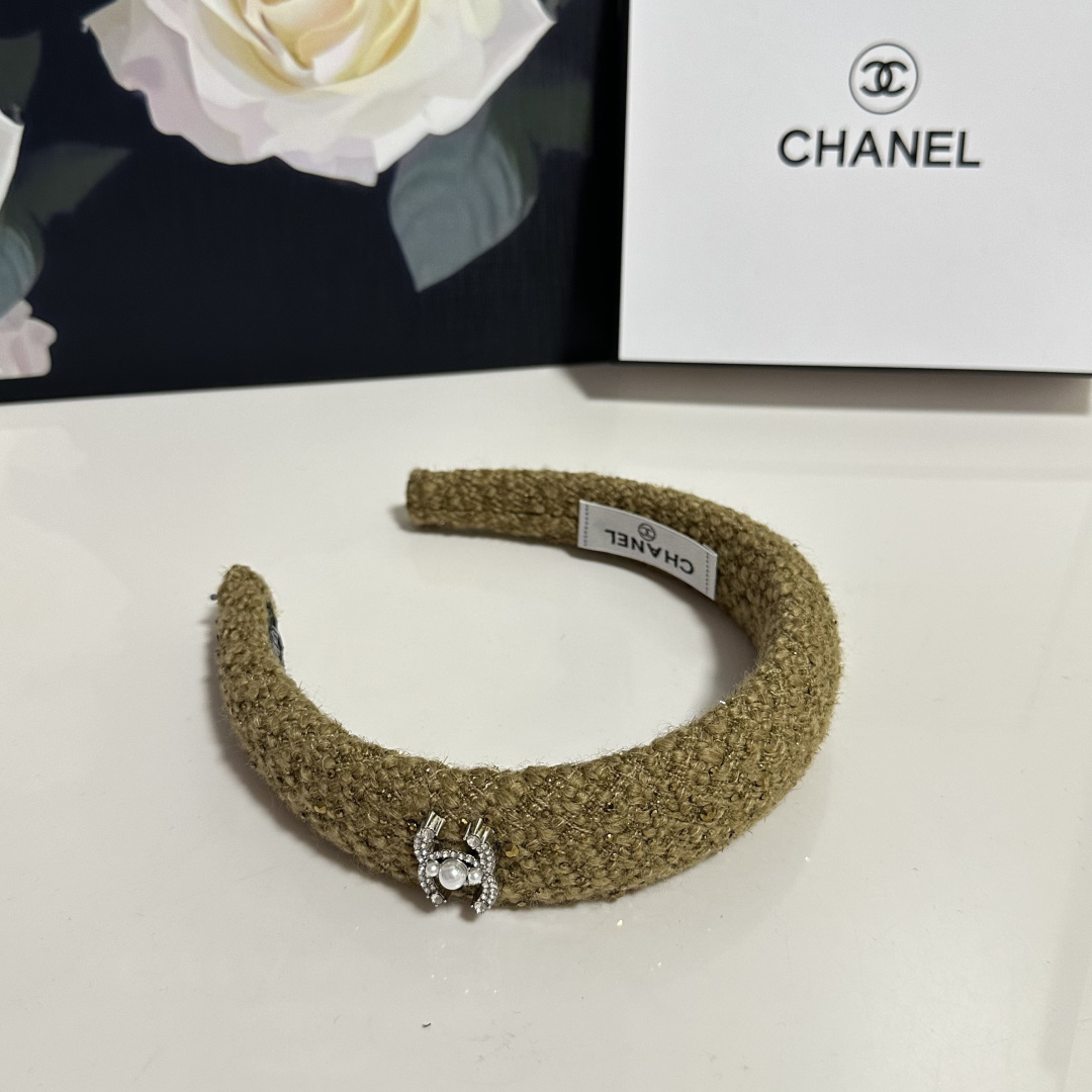 配专柜包装Chanel（香奈儿）最新发箍小仙女快入手特殊材质 不嘞头可盐可甜～