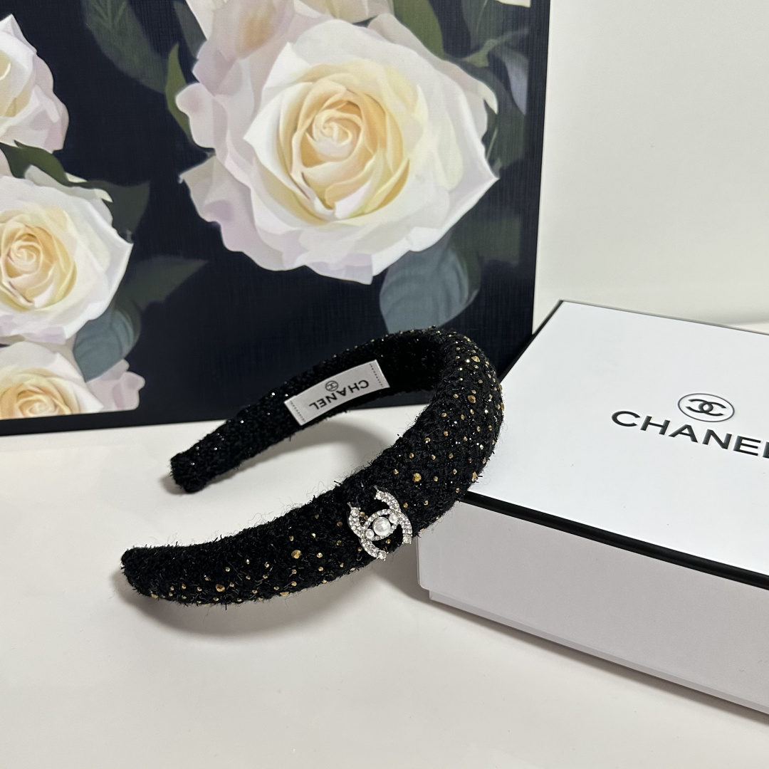 配专柜包装Chanel（香奈儿）最新发箍小仙女快入手特殊材质 不嘞头可盐可甜～