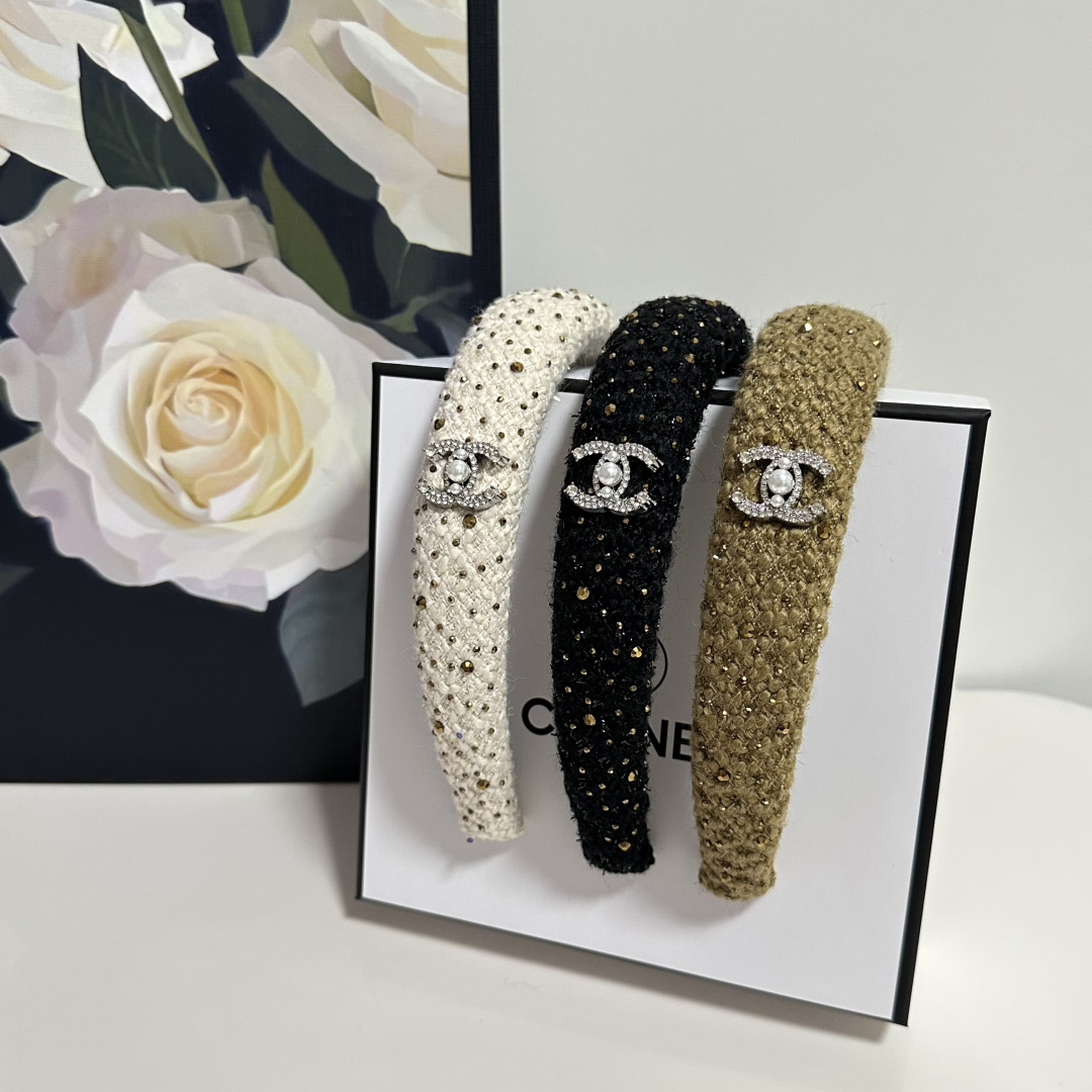 配专柜包装Chanel（香奈儿）最新发箍小仙女快入手特殊材质 不嘞头可盐可甜～