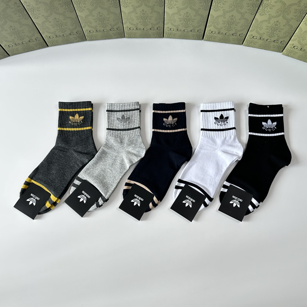 NO:719101,Special packaging Gucci (Gucci) new mid-length pile socks!  Five pairs in a box, synchronized tube socks at the counter, big brands out on the street, must-have socks for fashionistas, stockings, socks, gucci, gucci, socks19860909特 配包装 Gucci（古驰）新款中长款堆堆袜袜子！一盒五双, 专柜同步筒款袜子,大牌出街,潮人必备超好搭袜子,丝袜,袜子,gucci,gucci,socks,accessory